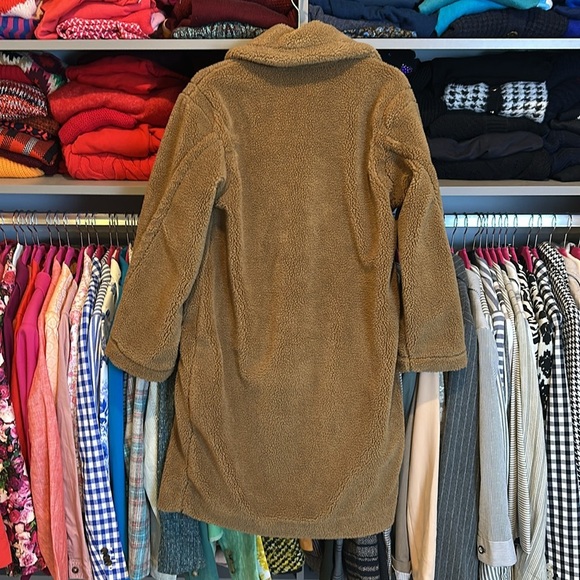 Universal Thread brown teddy coat size S NWT - Picture 3 of 3